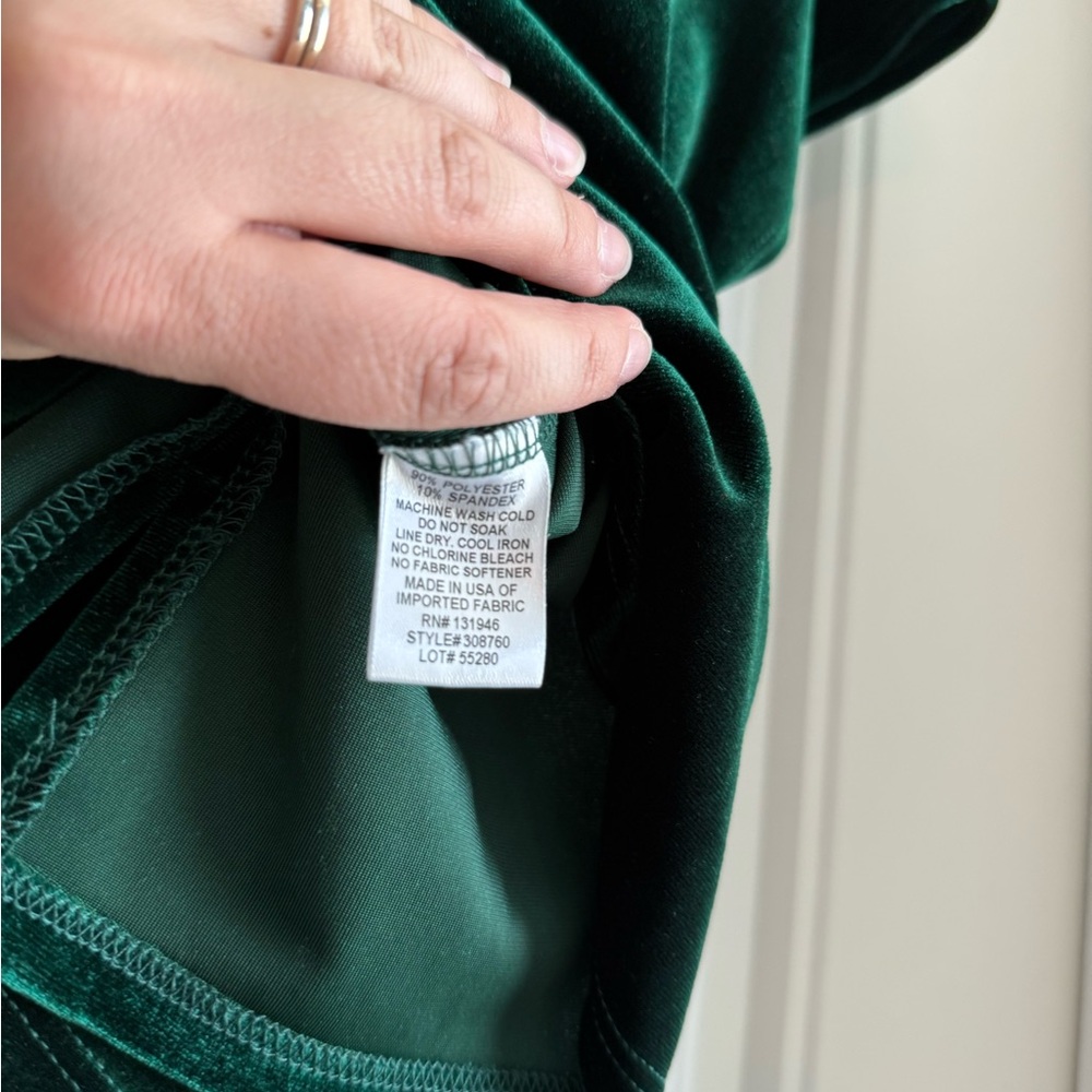 Jude Connally dark green velvet mockneck top, size XS - Picture 5 of 6
